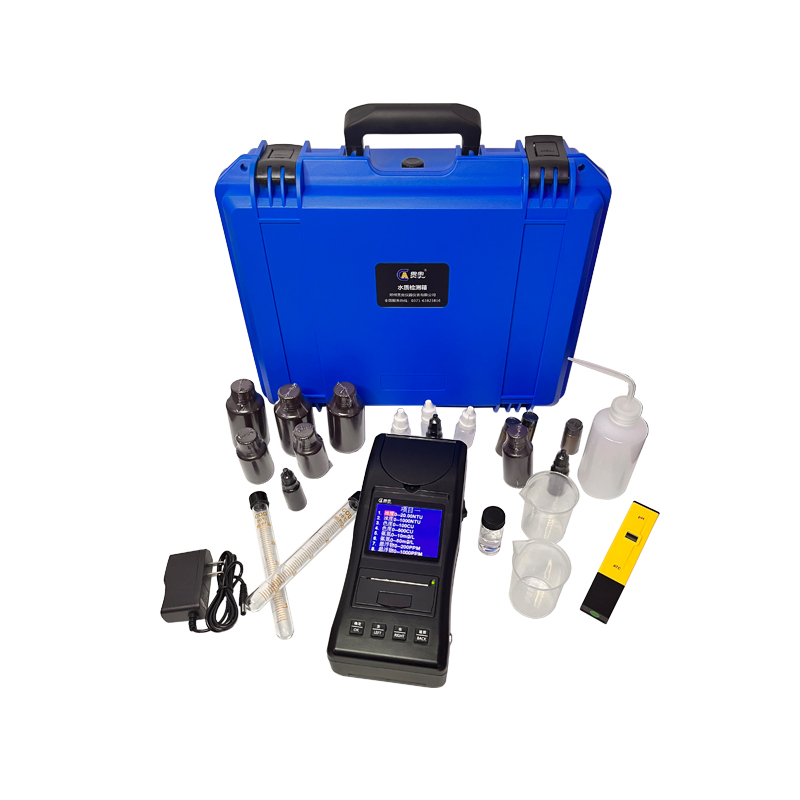 多參數水質監測儀產品展示